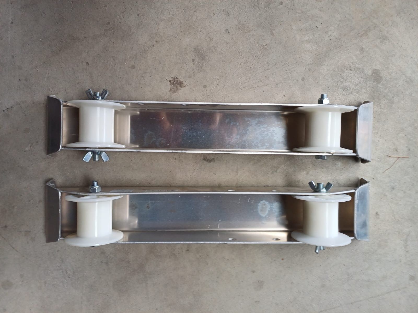 Alle Werkzeuge: Abrollbock Aluminium – Bugnard – 200 kg / Paar – Gebraucht aus Sursee von Network_41AG 1