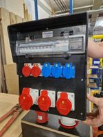 Stromverteiler 63 A aus Hartgummi