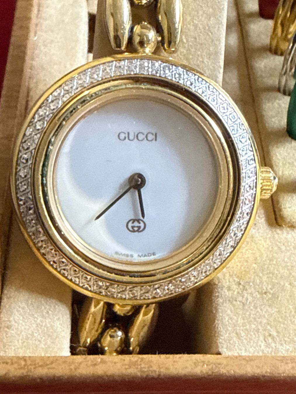Gucci Orologi: Gucci Quarz 26 mm – Usato da Pfeffingen venduto da Allhandelklgwatches