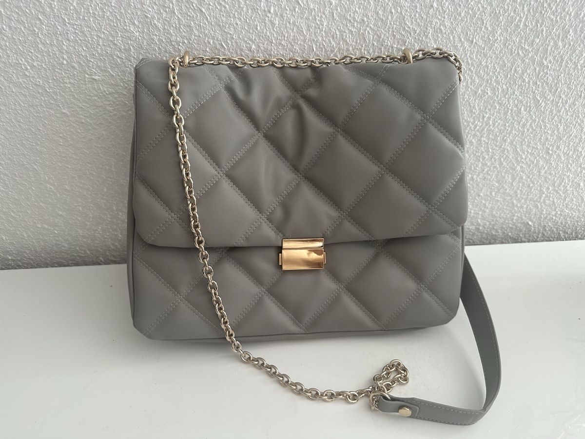H&M Borse da donna: NEU! Schöne gesteppte HANDTASCHE – Nuovo (secondo la descrizione) da Flawil venduto da mar_9chb