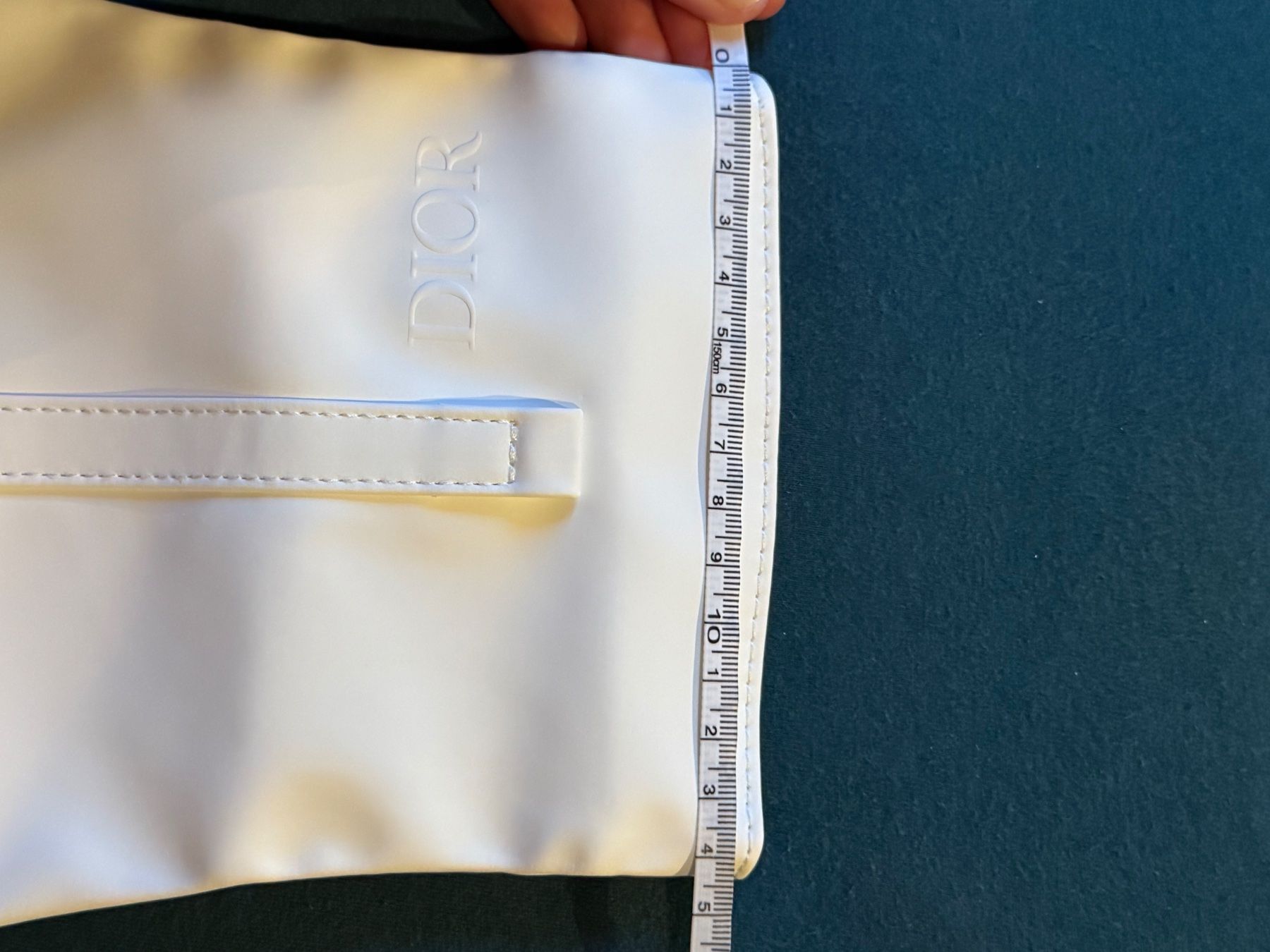 Dior Borse: Dior White Pouch – Nuovo e nell'imballaggio originale da Luzern venduto da sas_r89l 6