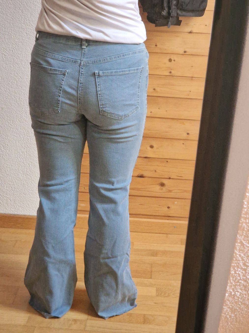 Jeans: Jeans wide leg – Usato da Wil SG venduto da zeh_pck9 2
