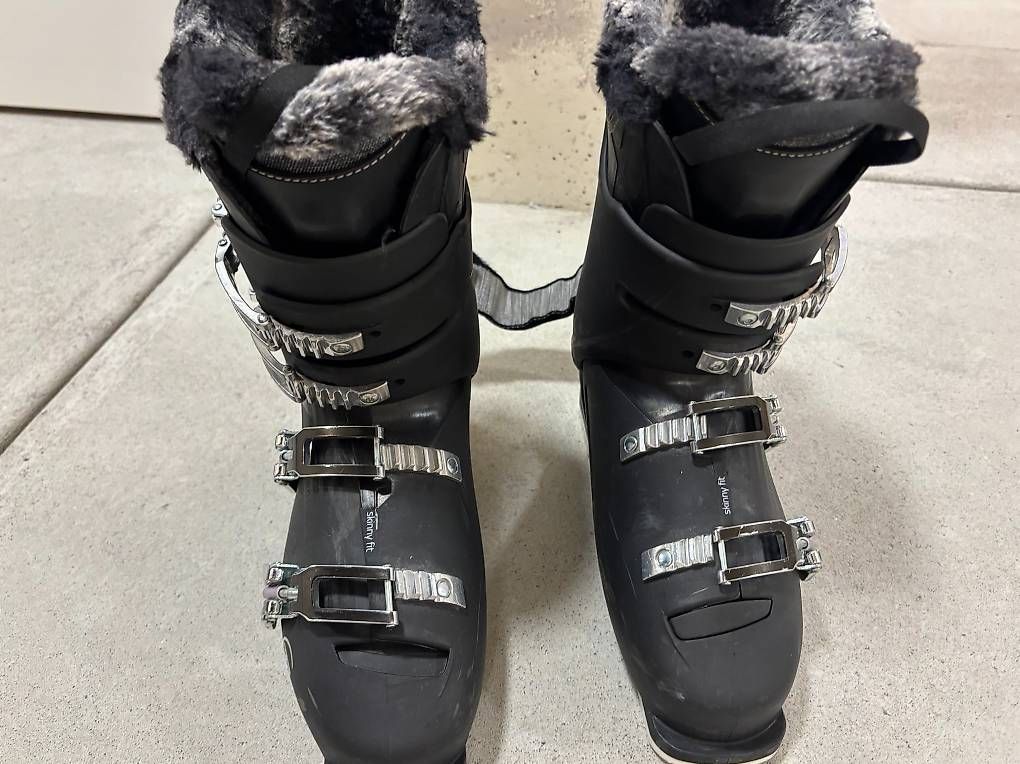 Scarpe da donna: Rossignol Pure Elite 70 – Usato da Starrkirch-Wil venduto da dorlydorly 1