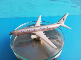Modellflugzeug Boeing 737-800 American-Airlines 1/500 Herpa