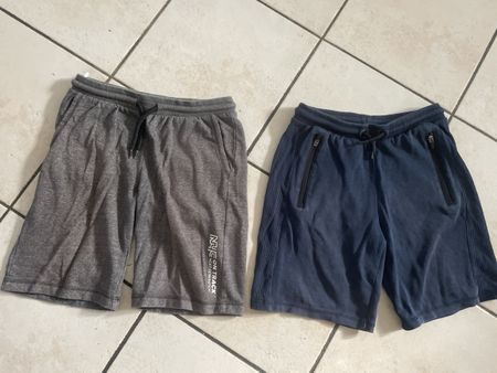 2 C&A Sommer Shorts, Grösse 152