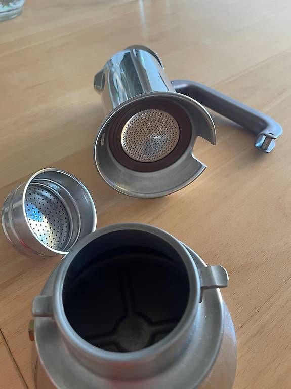Kaffeemaschinen & Espressomaschinen: Alessi - Espressomaschine, Moccakanne – Gebraucht aus Zürich von kat_9w8p 1