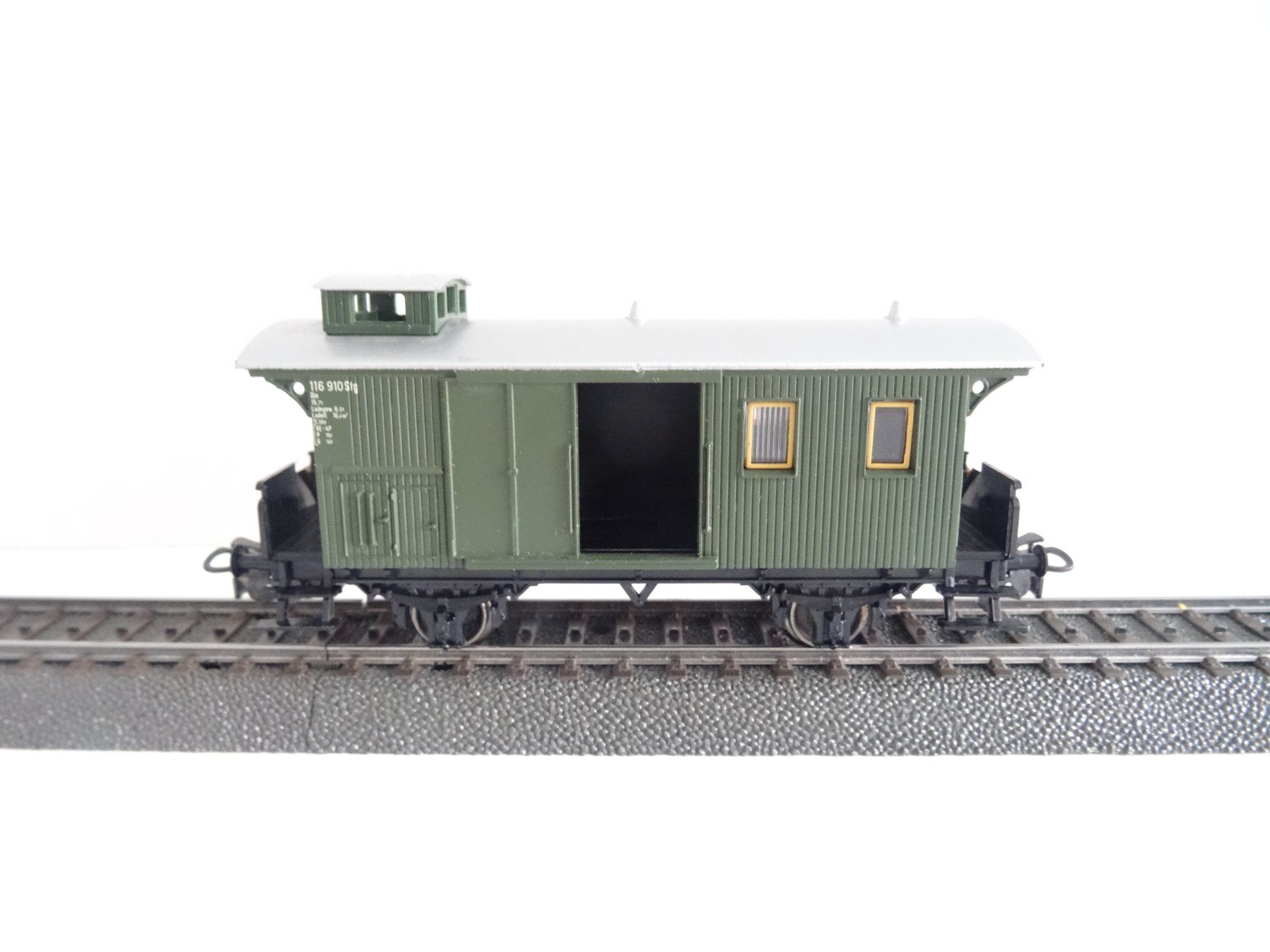 Märklin Modelleisenbahnen: Märklin. H0 4038 Gepäckwagen – Gebraucht aus Hochdorf von Teger02 1
