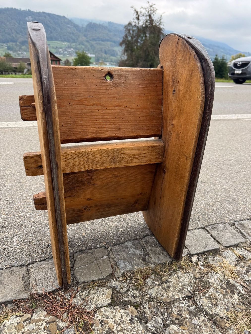 Slitta: Antiker Holzschlitten Sitz – Usato da Sachseln venduto da BONATI01 3