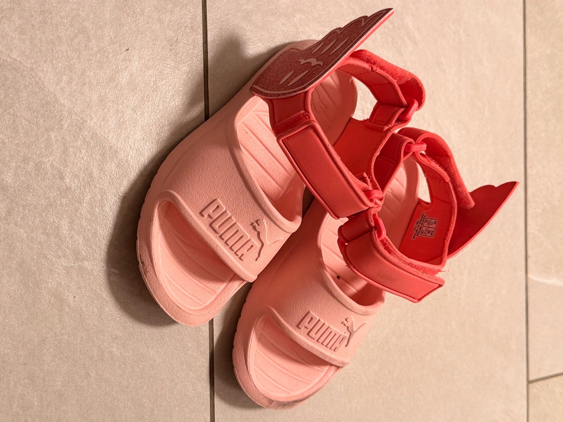 Puma Chaussures filles: Puma Sandalen, 29, rosa, Mädchen – D'occasion à Wilen b. Wil par carpediem25 3