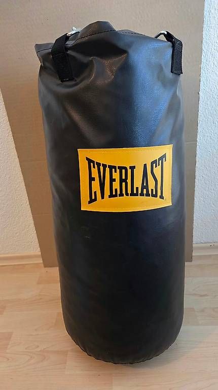 Boxsäcke: Everlast Boxsack 60kg – Gebraucht aus WINTERTHUR von lea_s9fh 1