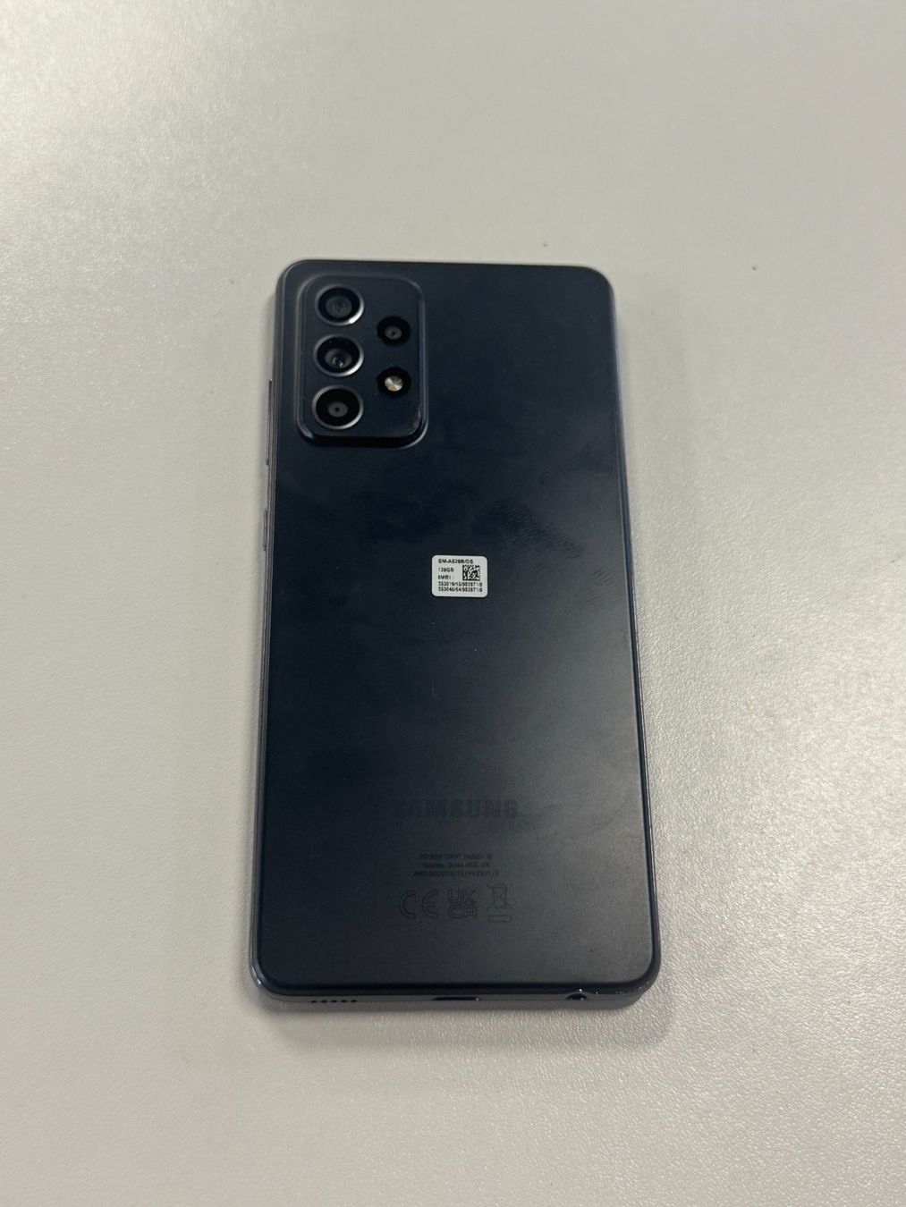 Samsung Telefoni cellulari / Smartphones: Samsung Galaxy A52s – Usato da Hombrechtikon venduto da SPS-Liquidationen 1
