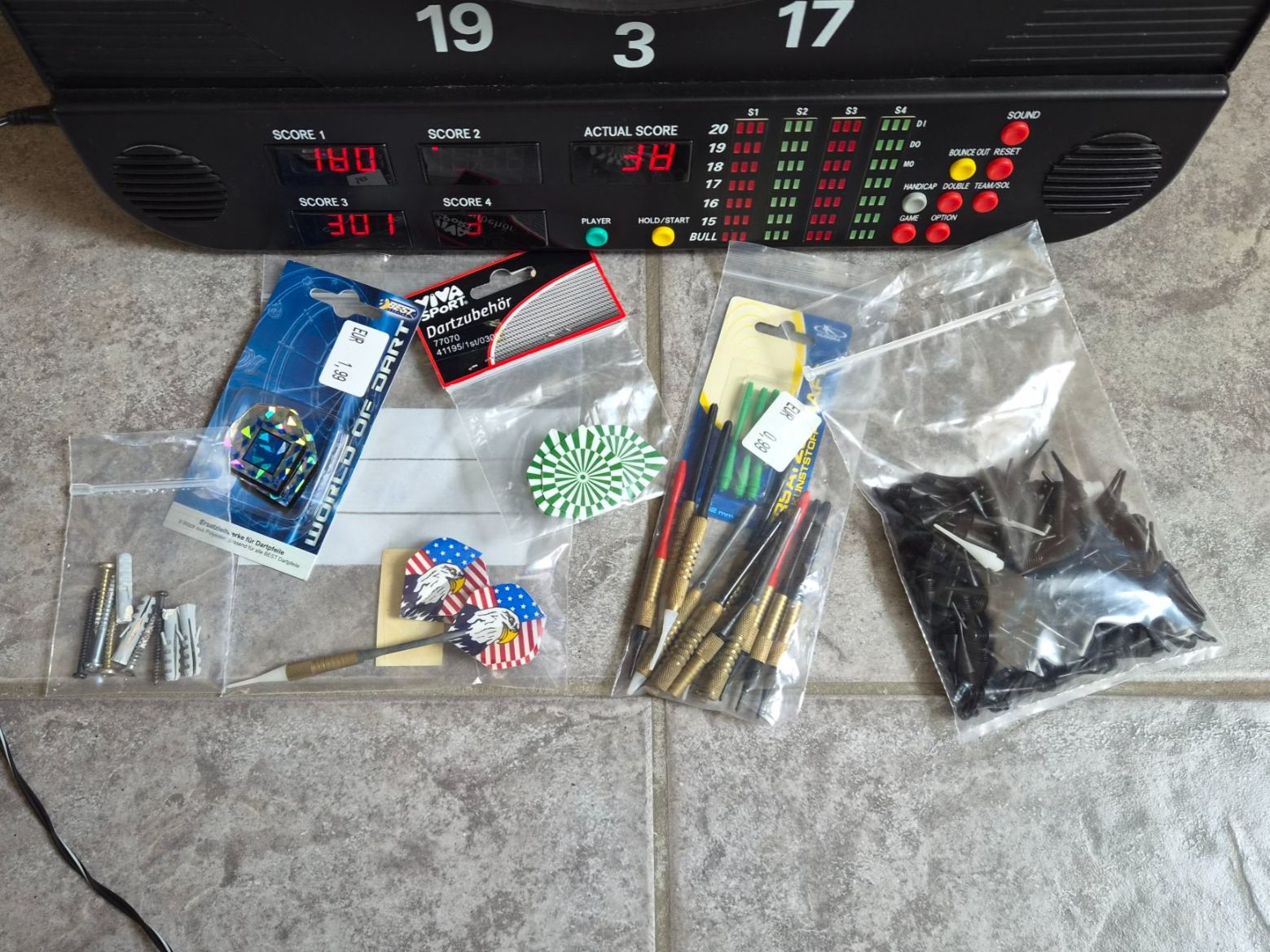 Tiro con l'arco: Smartness elektronische Dartscheibe – Usato da Kreuzlingen venduto da LeslieBar 3