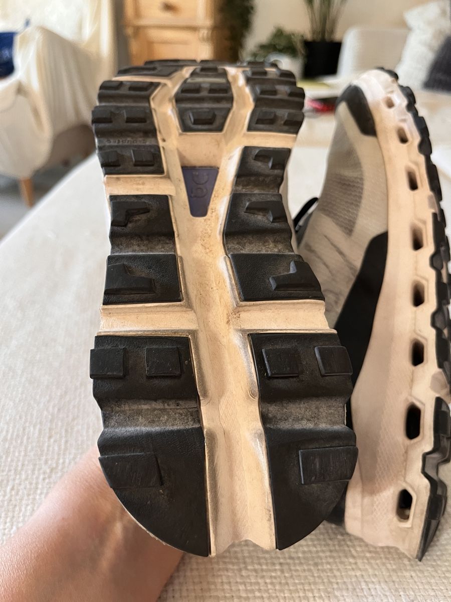On Scarpe da donna: ON Cloudtec Laufschuhe Grösse 40  – Usato da Glattfelden venduto da riggeli74 2