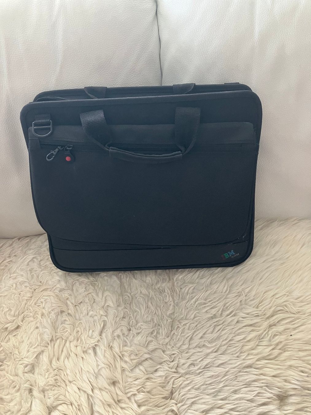 Valigie & Borse: Laptop Tasche – Nuovo (secondo la descrizione) da Inwil venduto da shylli