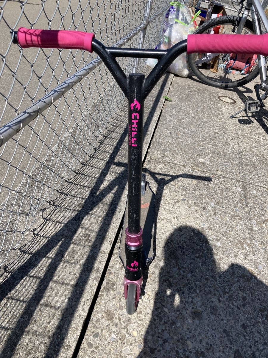 Chilli Kickboard: Chilli Scooter in Pink – Gebraucht aus St.Gallen von Silvia1212 4