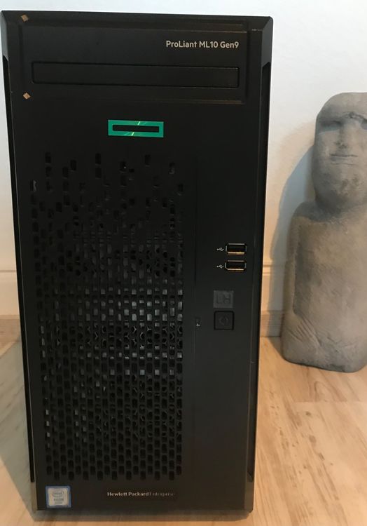 Server HPE ML30 Gen9 Ricondizionato &ndash; Xeon E5-1225 V5, 32GB RAM, 3x1.2TB SAS, Garanzia 1 Anno