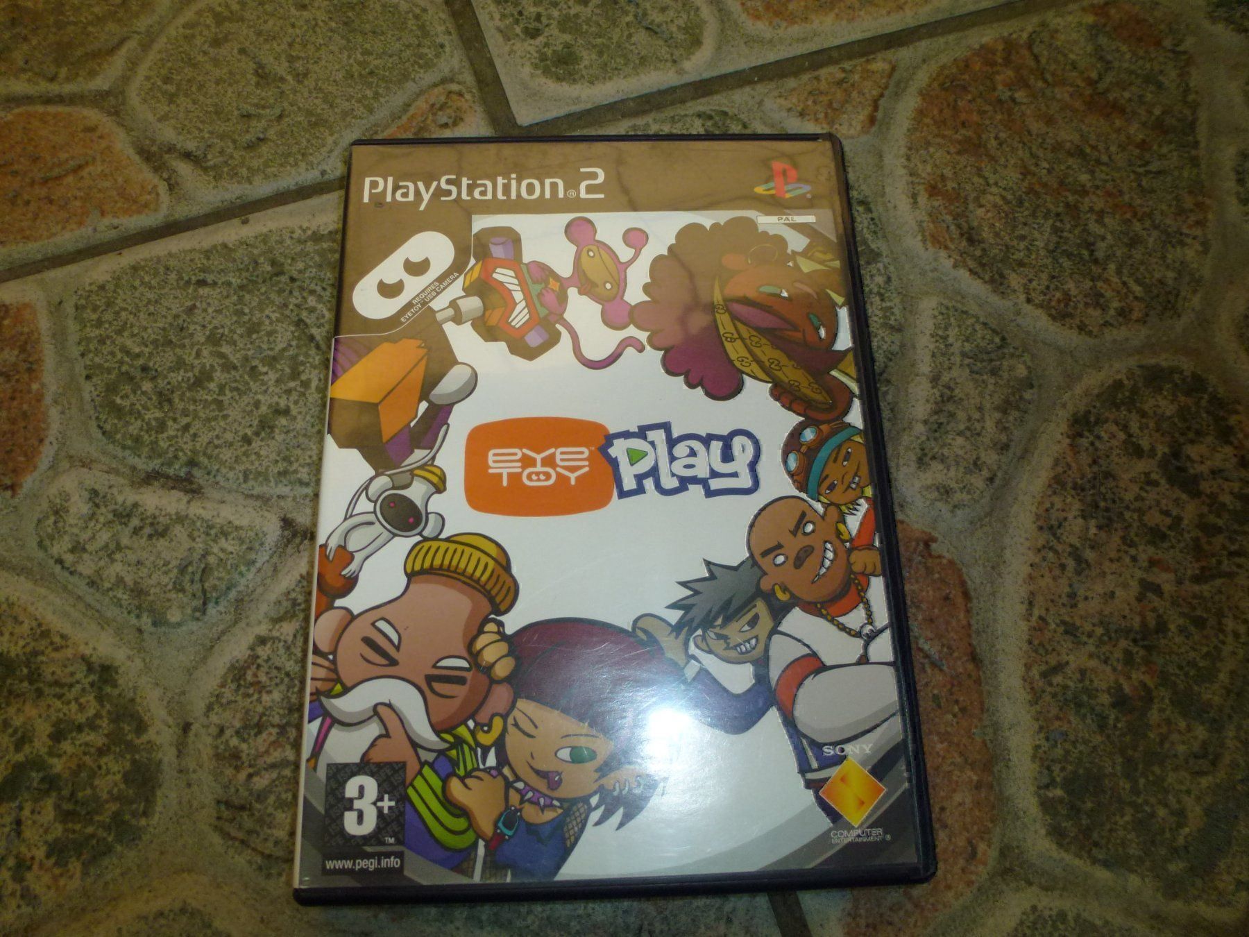 Giochi: EyeToy Play PS2 – Usato da Olten venduto da Disc-Ausverkauf