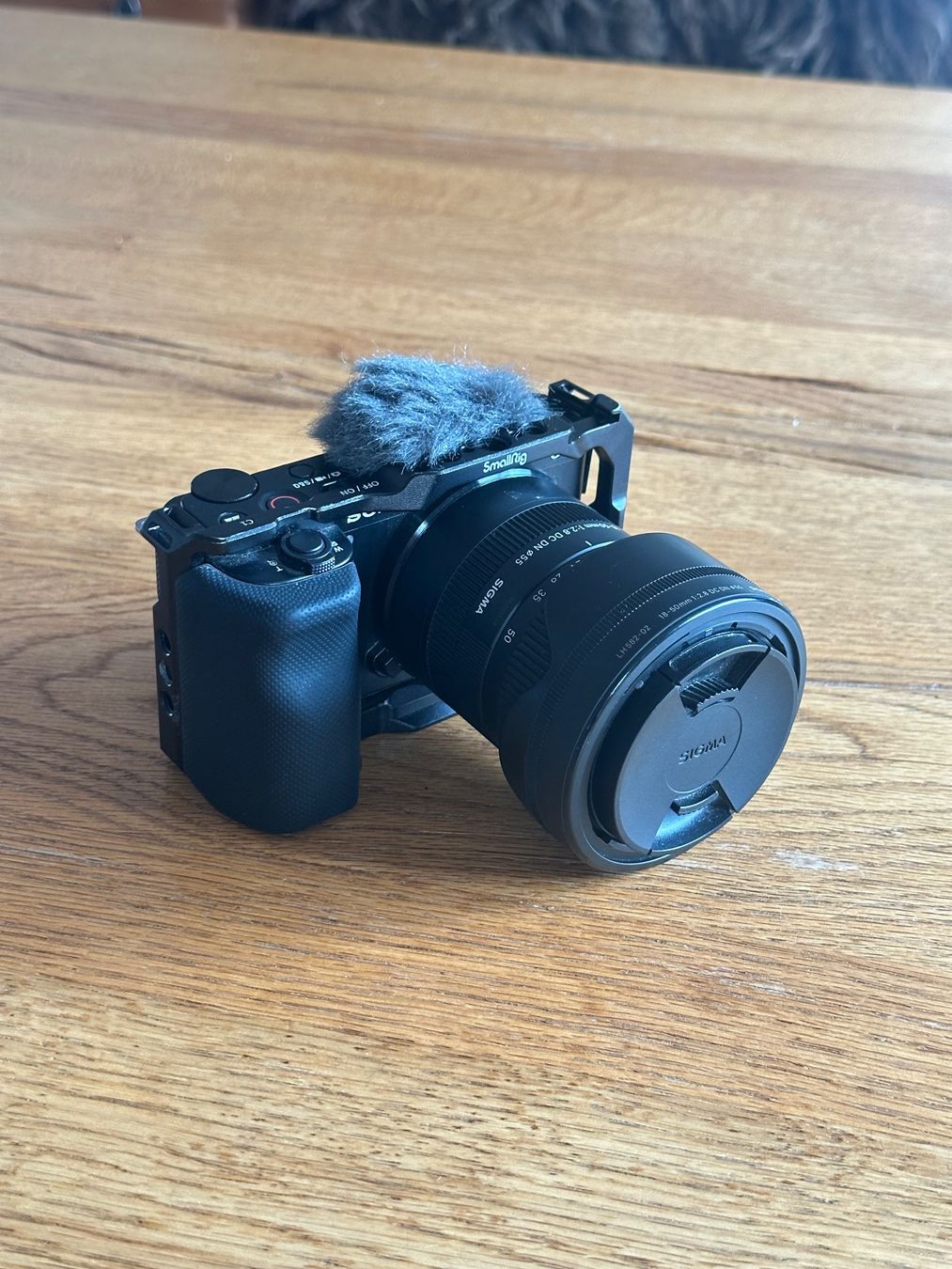 Sony Kamera: Sony Alpha ZV-E10 – Gebraucht aus Elsau von dde_b8cd 2