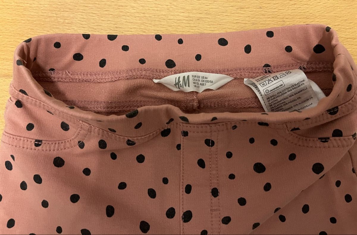 H&M Pantaloni: H&M Mädchen-Hose, Grösse 122 – Usato da Kirchberg BE venduto da qualle01 3