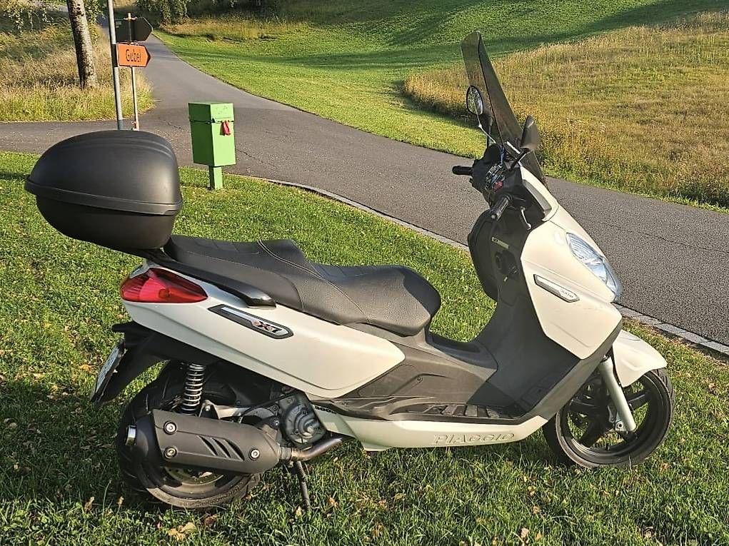 Scooter: Piaggio X7 300 ab MFK, Service. 8500km – Usato da Hünenberg See venduto da bartek79bax 2