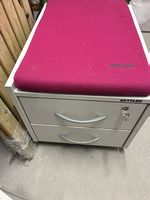 Schubladen Schrank
