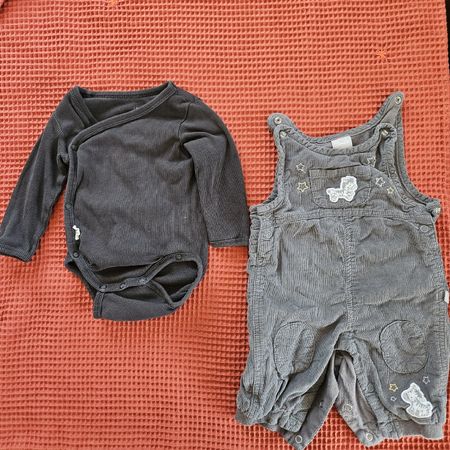 Baby Set - Body & Salopette Grösse 56