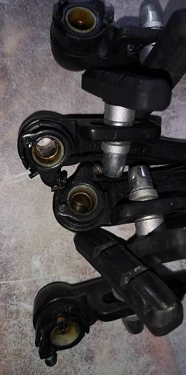 Pezzi di ricambio: Kit frein V-Brake Tektro 836A – Usato da Genf venduto da AdiOs2 3