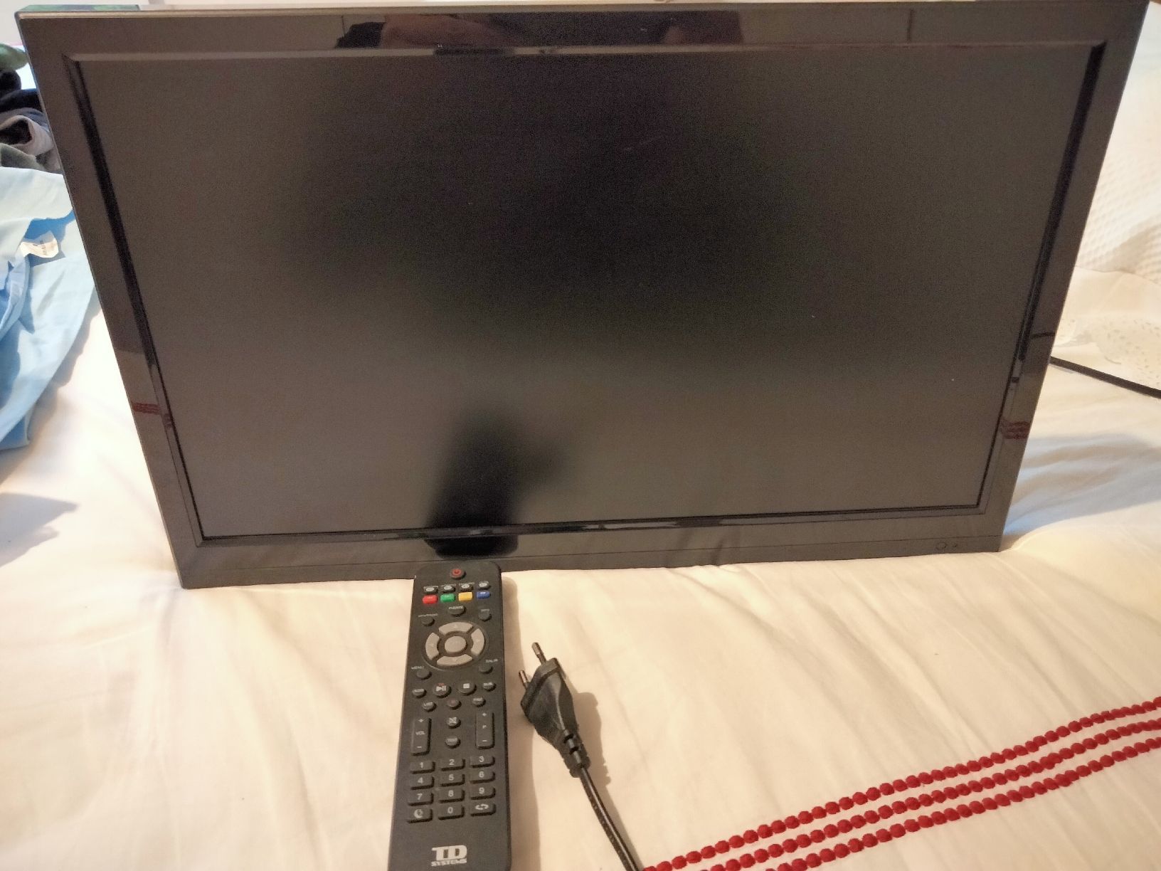 Televisori: Fernseher 20" TD Systems K20LM5H - HD Led TV – Usato da Zürich venduto da sap_8j5f