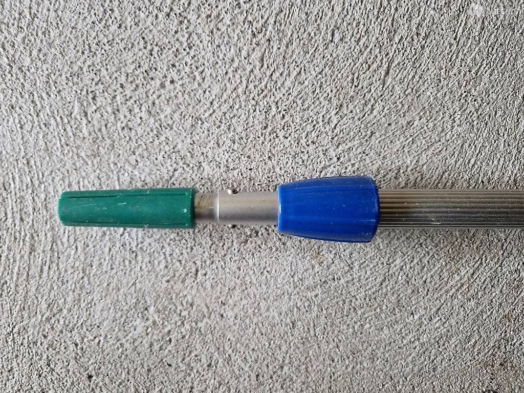 Altro per la casa: Hara Teleskopstange mit Winkel – Usato da Hondrich venduto da Ebro01 1