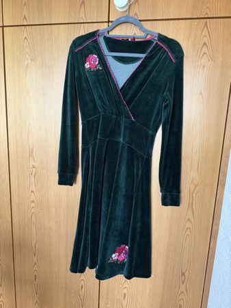 Tante Betsy Kleid Velours S