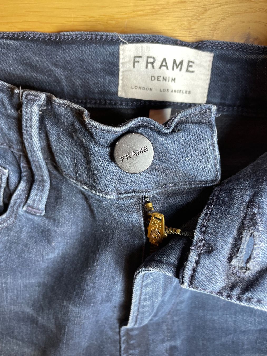 Jeans: 100% original FRAME jeans Gr. 30 – Usato da Zug venduto da dim_np7l 5