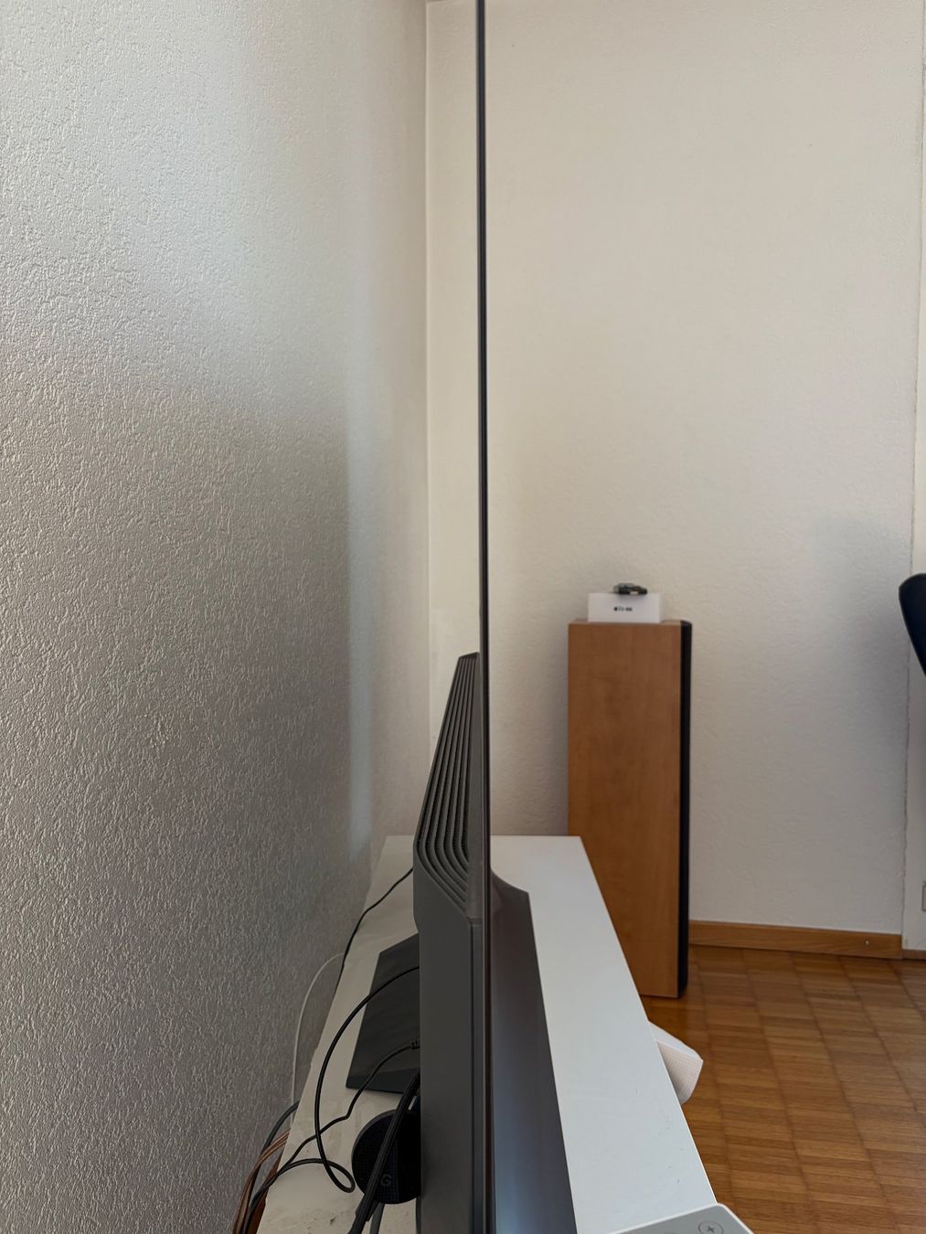 LG Televisori: LG OLED65C8 - 65-Zoll-OLED-Fernseher – Usato da Zürich venduto da sulzberg 7