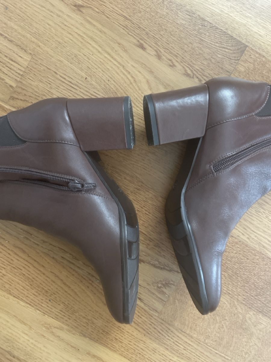 Scarpe da donna: Echte Leder Schuhe Gr.38 braun – Usato da Baar venduto da Vili7 1