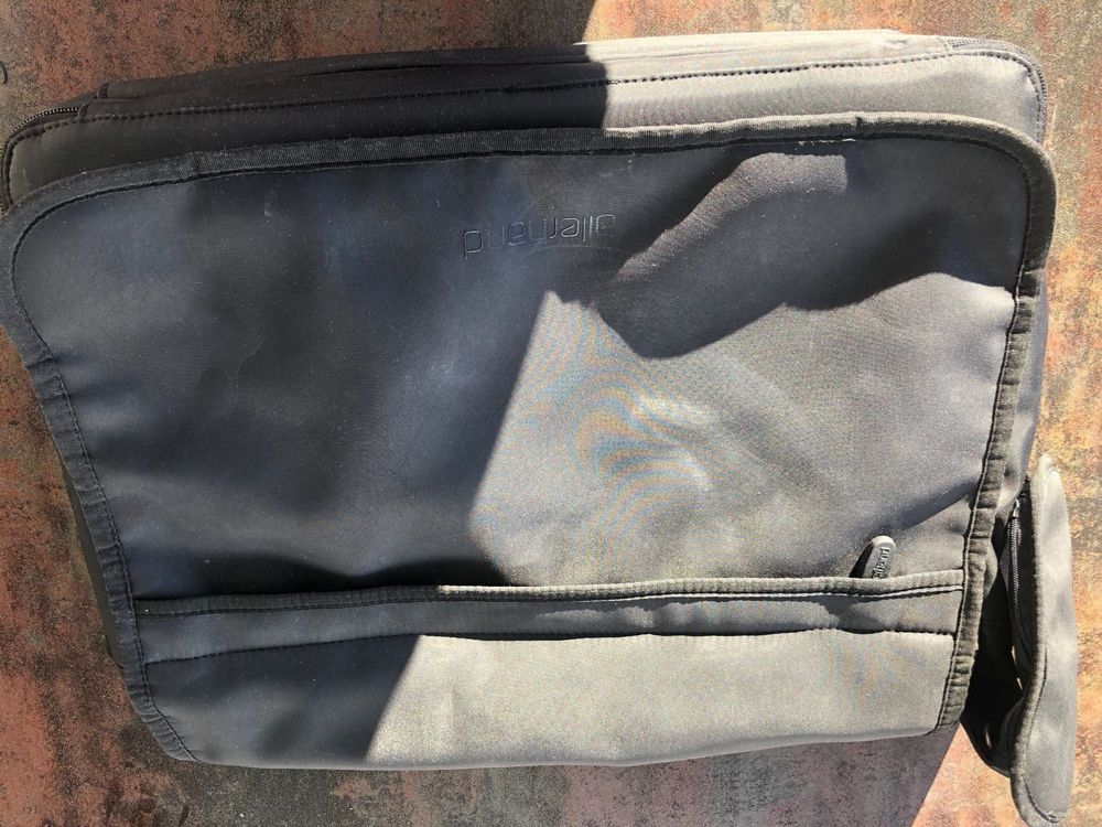 Borse da donna: Wieckeltasche – Usato da Fislisbach venduto da Brandopfer810 1