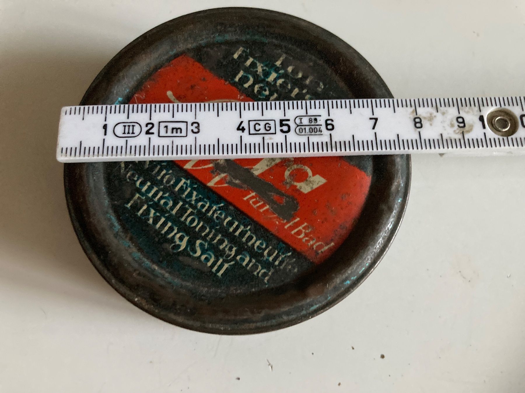 Barattoli: Alte Blechdose Agfa Ton Fixiersalz neutral – Usato da Zürich venduto da Chaeffeler 4