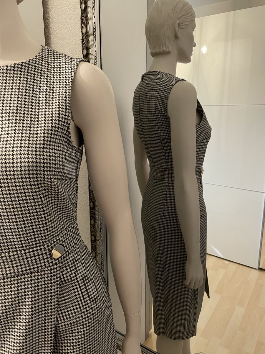 H&M Kleider: Etuikleid – Gebraucht aus Langendorf von PetLuna 1