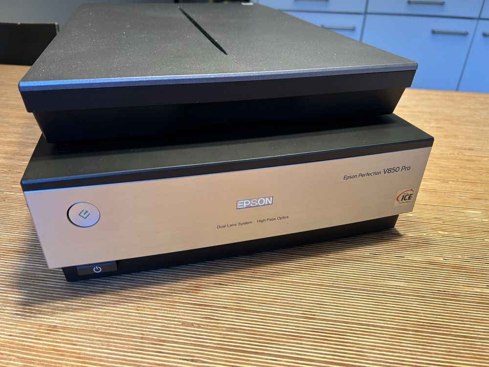 Epson Perfection V850 Pro und Silverfast AI Studio 9 | Kaufen auf Ricardo