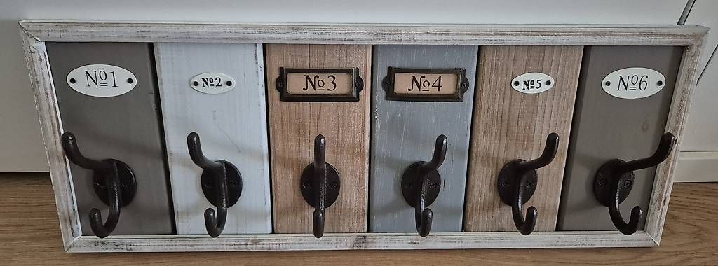 Guardaroba: Garderobe vintage – Usato da Zürich venduto da lkunz