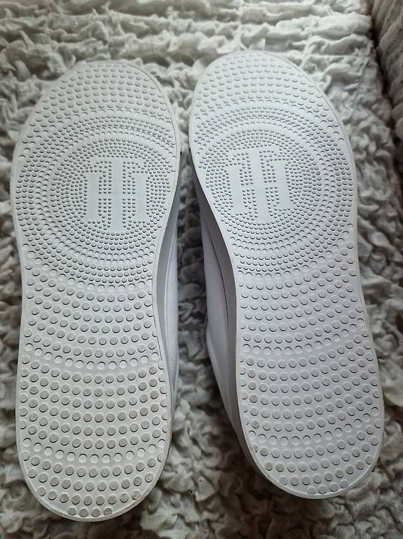Tommy Hilfiger Scarpe da donna: Tommy Hilfiger Sneaker – Usato da Oberburg venduto da Ladiva99 2
