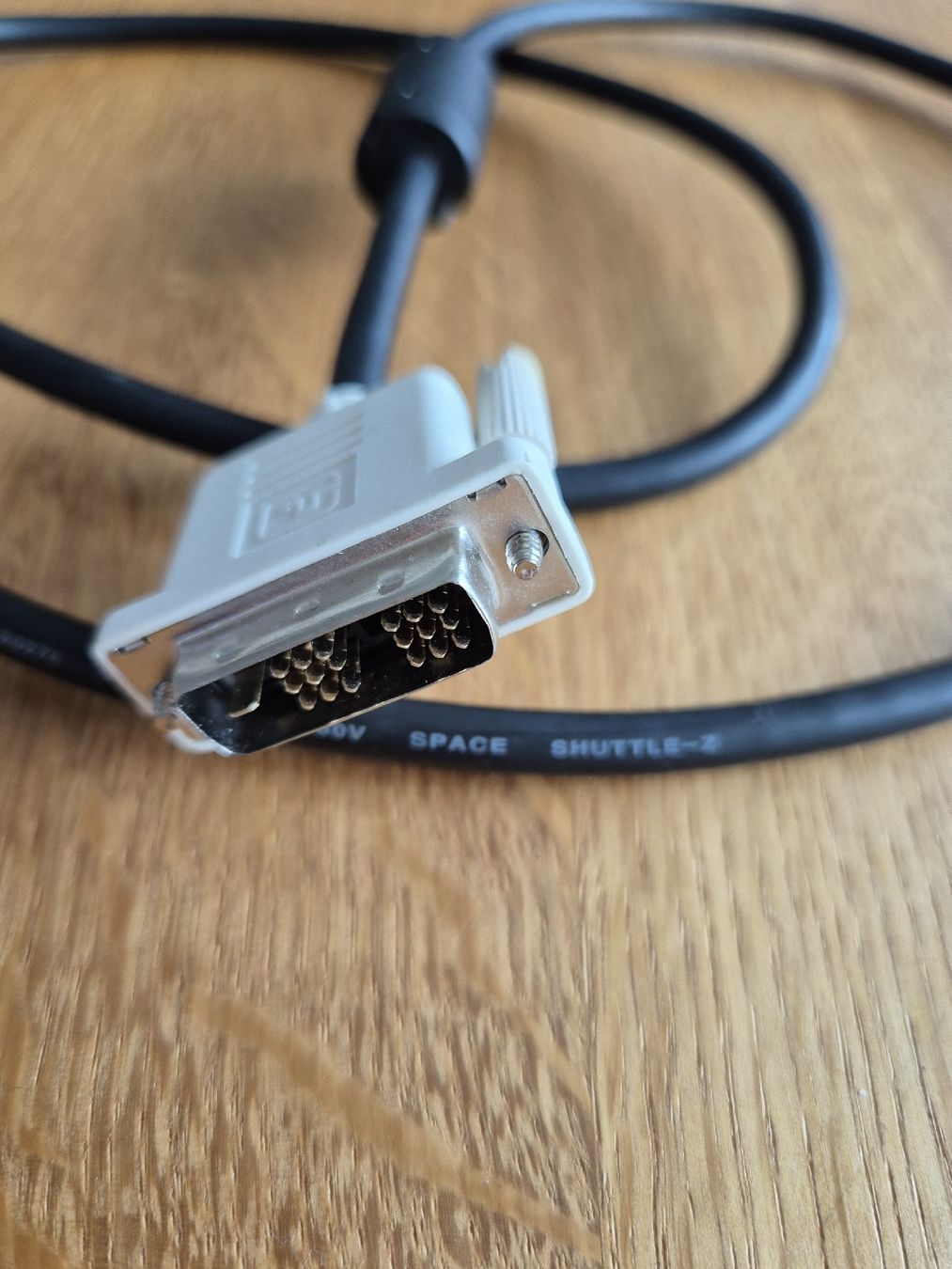 Cavi: DVI-D Kabel - Space Shuttle-X - Top Zustand - 180cm – Usato da Goldach venduto da nikkaaa 2