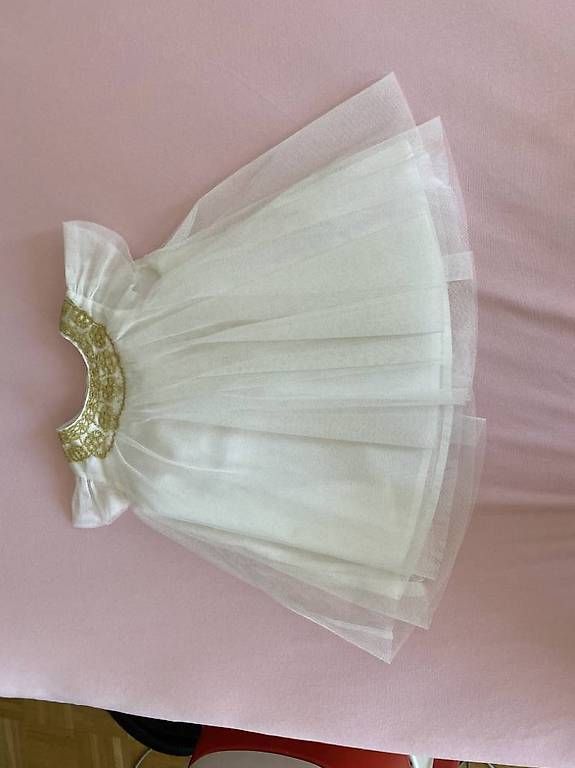 Vestiti & Gonne: Robe de baptême 3-5 mois – Usato da Lausanne venduto da Catherine1003