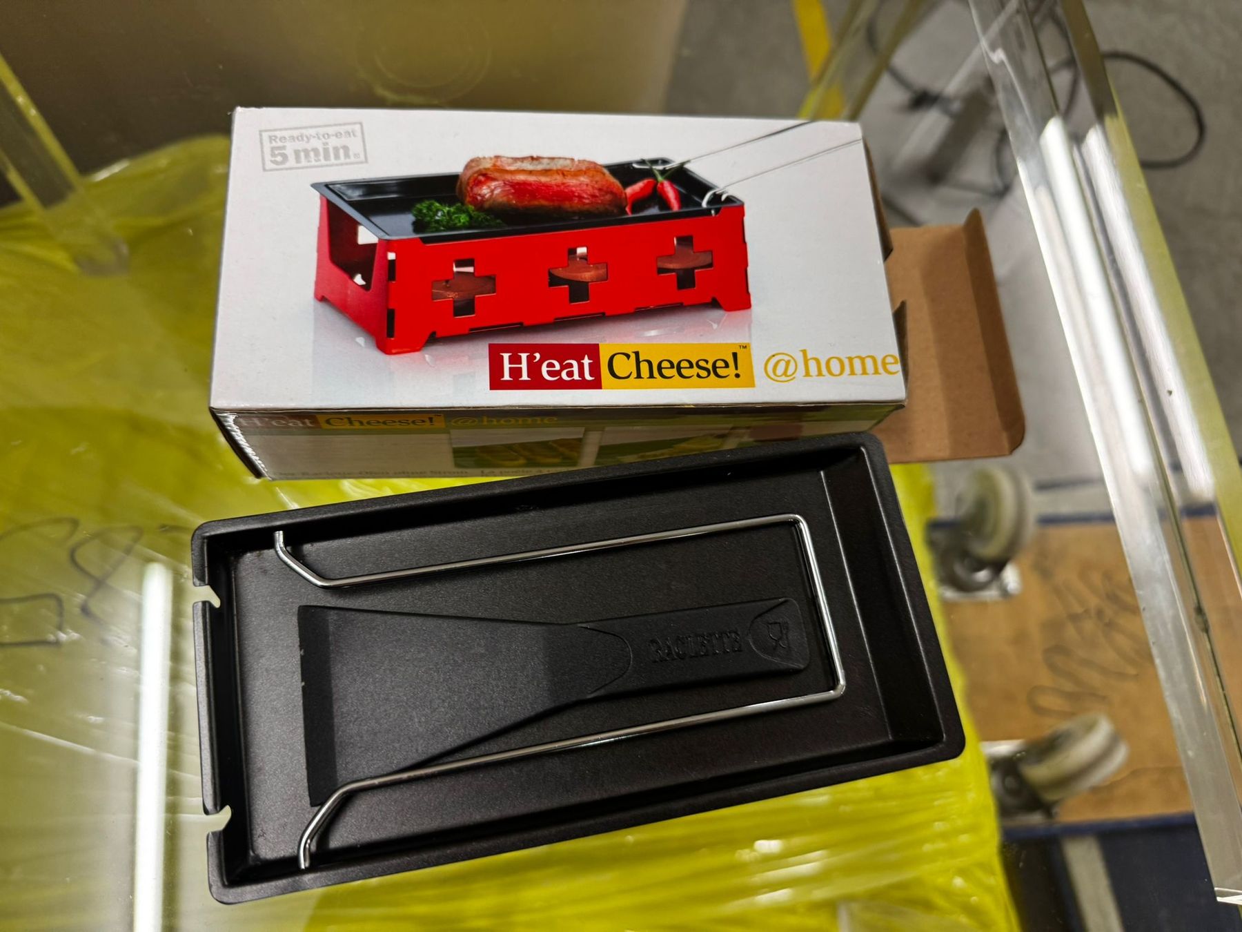 Elettrodomestici da cucina: Raclette Öfeli mit Rechauds – Usato da Egg b. Zürich venduto da Brocki_Insel_Egg 1