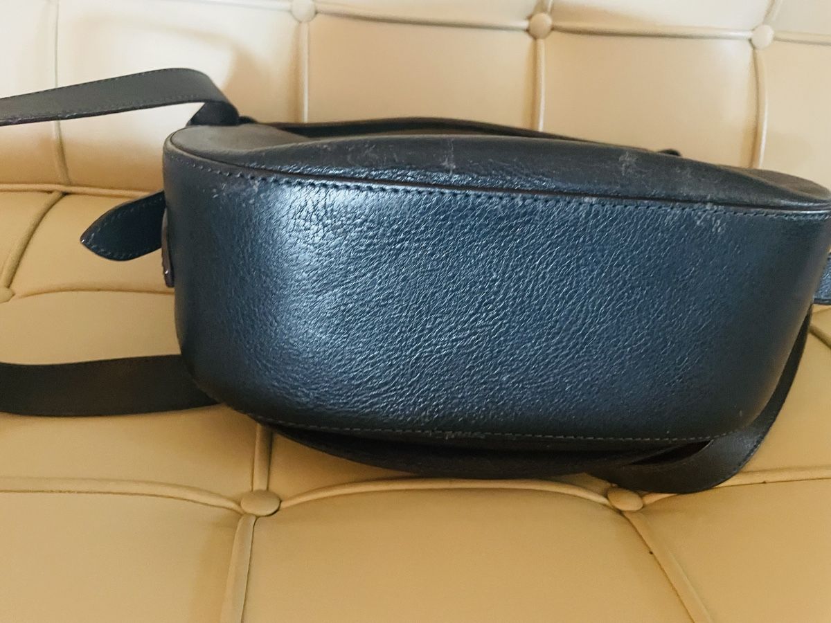 Windsor Borse da donna: Saddlebag Navy Windsor – Nuovo (secondo la descrizione) da Tägerwilen venduto da CarolinaHerrera 4