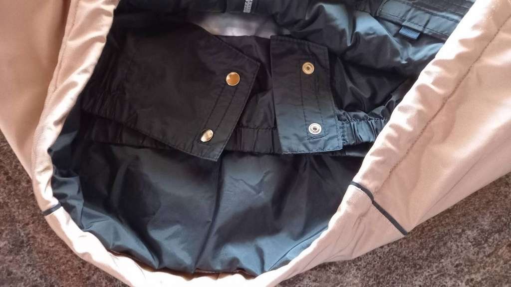 Giacche: Descente Jacke L/XL – Usato da Bätterkinden venduto da Elefantenzoo 5