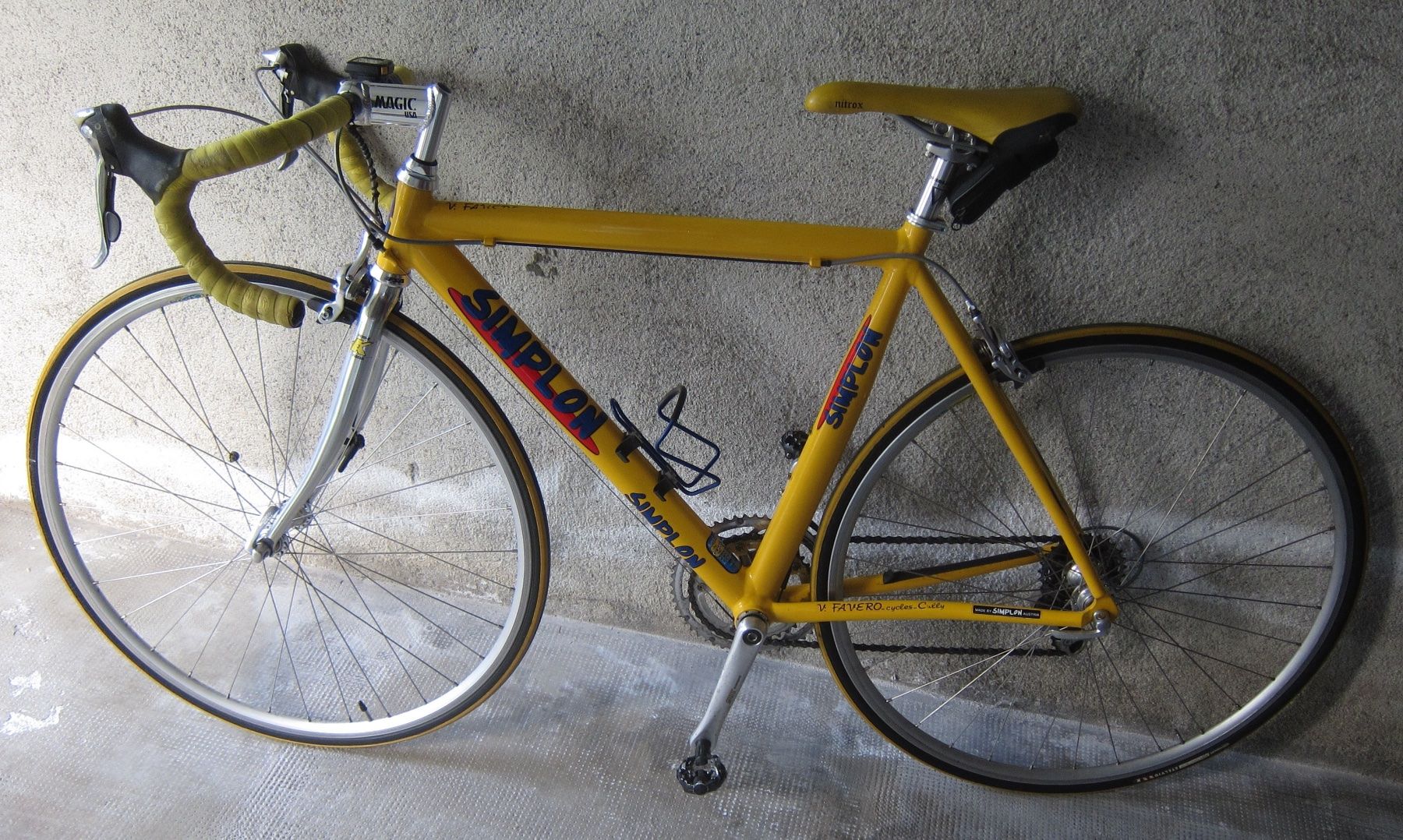 Simplon Biciclette: 1 vélo de course "Simplon" modèle Kronos – Usato da La Tour-de-Peilz venduto da amjust