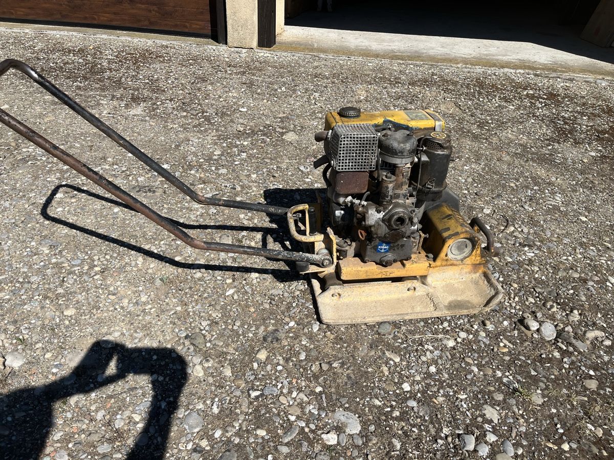 Wacker Neuson Tutte le macchine: Vibroplatte Wacker 116kg in – Usato da Thörigen venduto da sta_8yd2 1