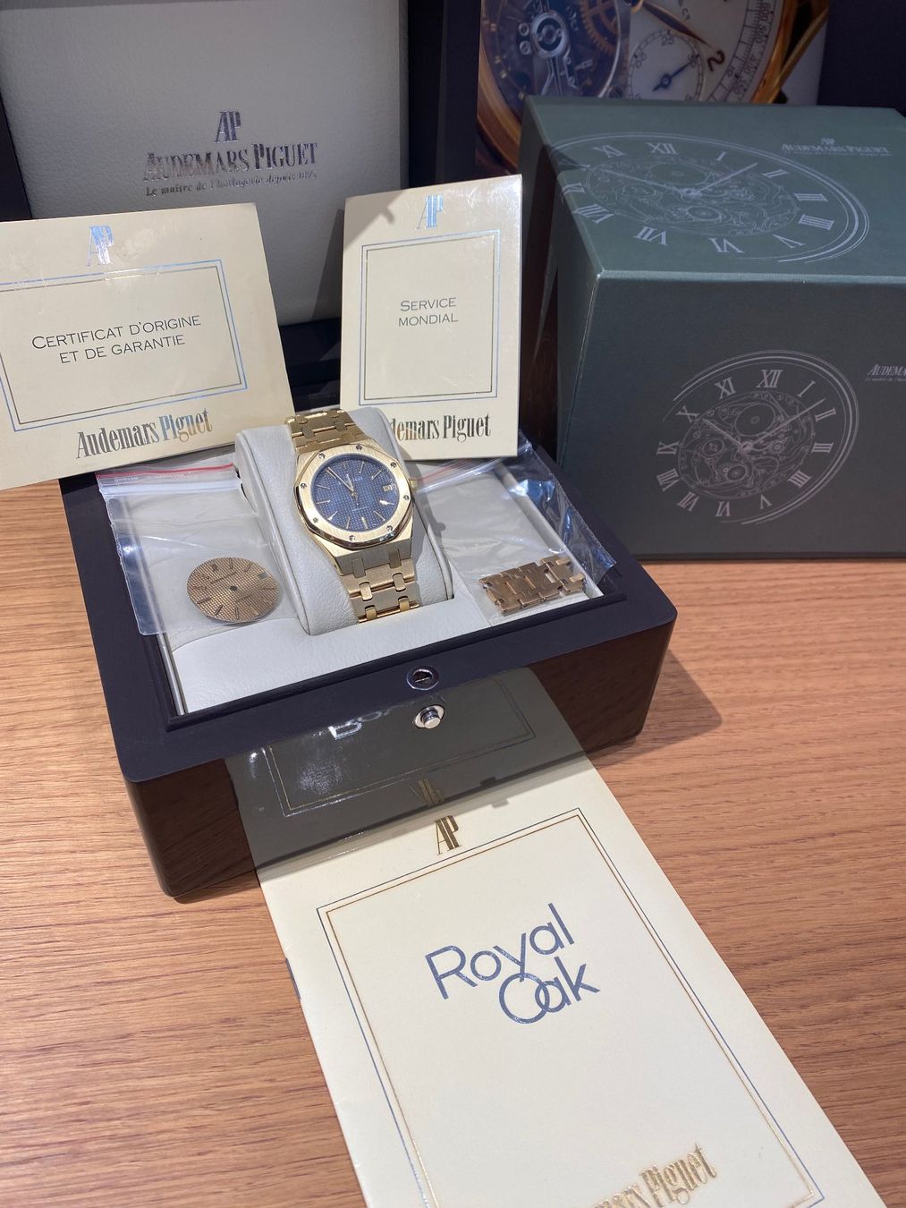 Audemars Piguet Orologi: Audemars Piguet Royal Oak – Usato da Zürich venduto da Zeit_Zone_Zurich 1