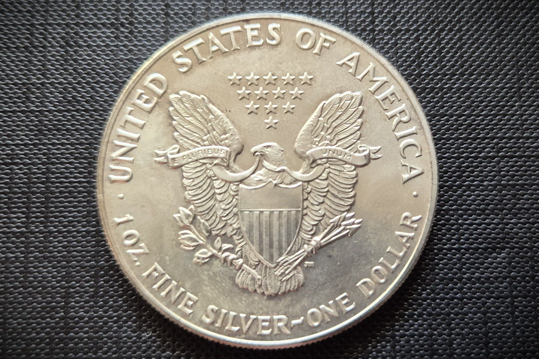 Tutti le monete: 1$ 1992 USA 1Oz. fine Silver – Usato da Zürich venduto da brinkosos 1