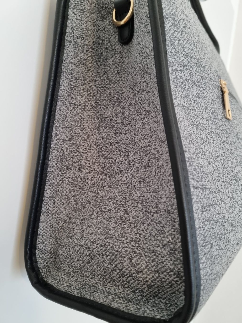 Borse da donna: Handtasche  neu grau – Nuovo (secondo la descrizione) da Zofingen venduto da Felpa 3