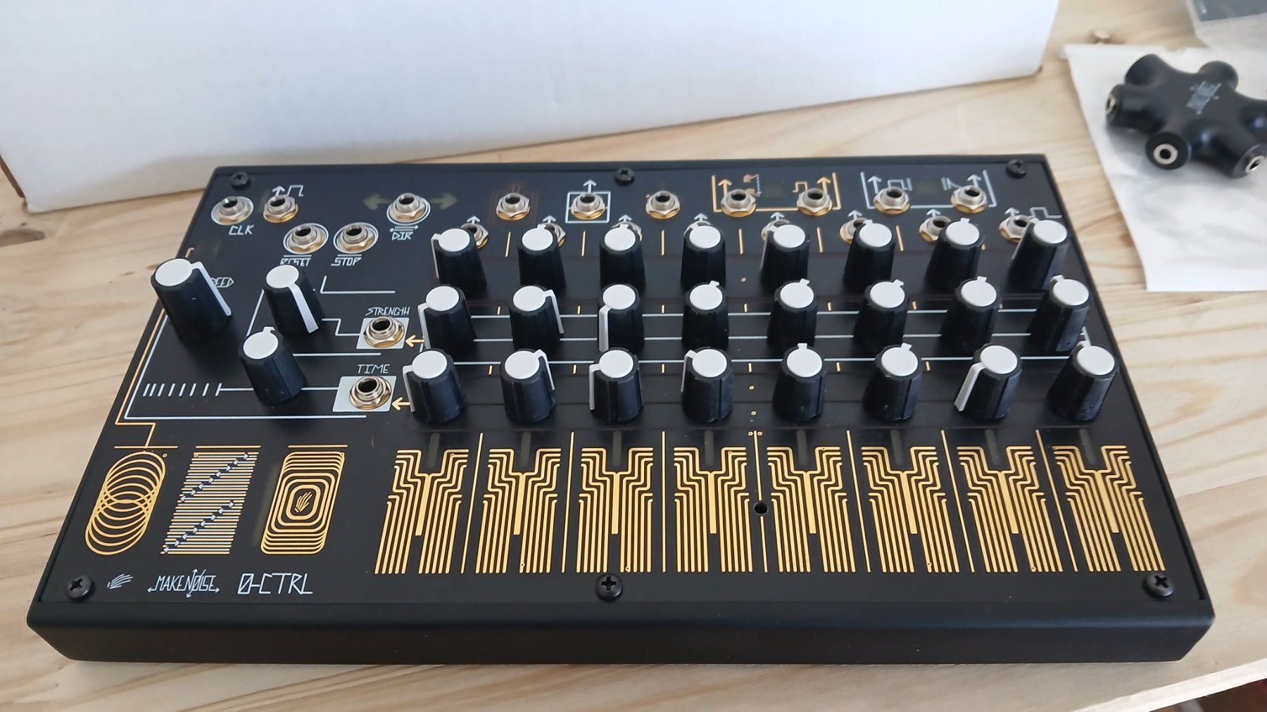 Musikinstrumente: Make Noise 0-CTRL – Gebraucht aus Genève von ben_xyr6 1